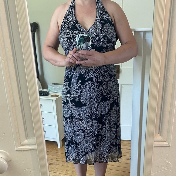 Le Château | Vintage light dress tied at the neck. Size Medium. - Picture 2 of 7